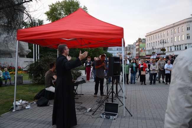 Wieczór Uwielbienia na Krakowskiej