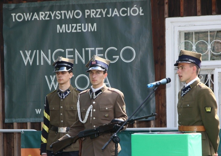 On bronił Polski