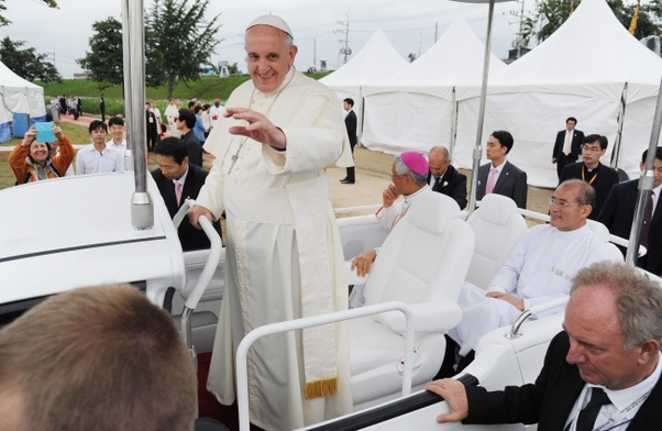 300 młodych Chińczyków na spotkaniu z papieżem