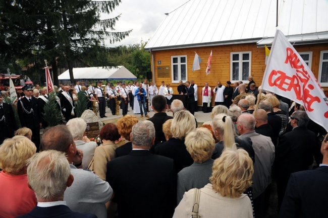 Izba Pamięci ks. Romana Kotlarza w Trablicach