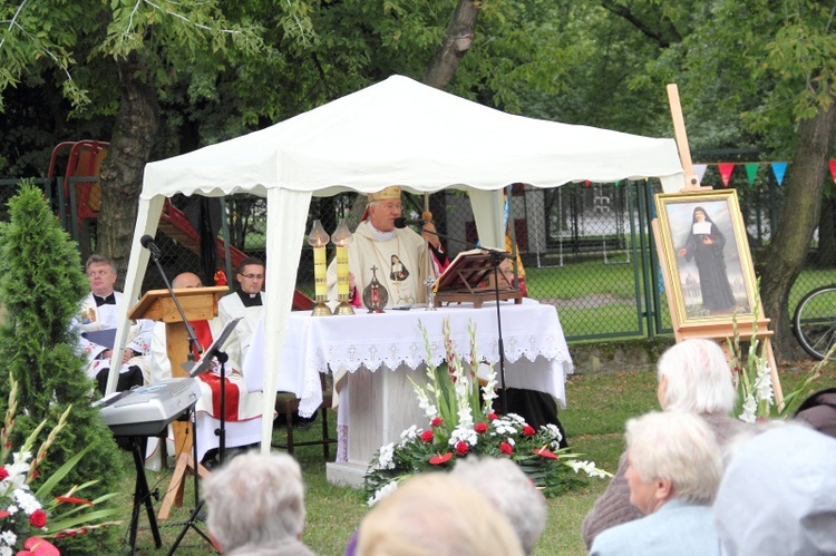 Msza św. na skwerze bł. Bolesławy Lament