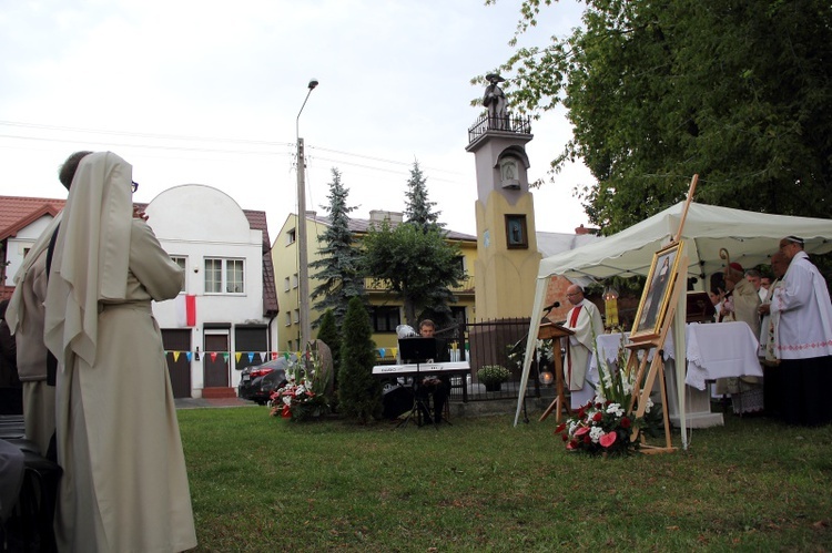 Msza św. na skwerze bł. Bolesławy Lament