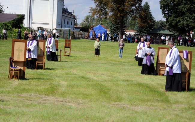 Chorzy w wysokolskim sanktuarium 