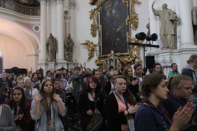 Świadectwa i podziękowania