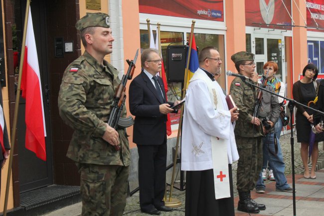 Tablica płk Łukasza Cieplińskiego w Zabrzu