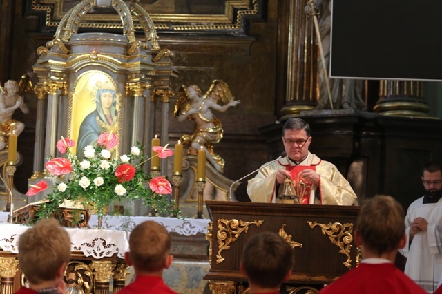 Prymicje bp. Tadeusza Kusego w kościele św. Marii Magdaleny