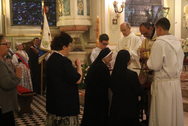 Prymicje bp. Kusego w kościele św. Elżbiety w Cieszynie