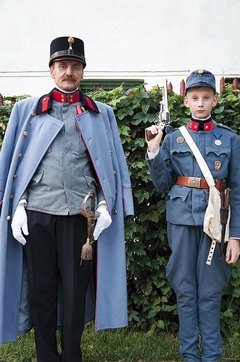  Jacek Słupski i jego syn Maciek jako jedyni w Polsce centralnej reprezentują armię austro-węgierską