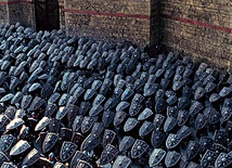 Arabskie armie stanęły pod murami Konstantynopola już w 674 i 711 roku, ale miasto zdobyli dopiero Turcy w 1453 roku. Na zdjęciu muzułmańscy najeźdźcy pod murami Konstantynopola  – kadr z tureckiego filmu  „Fetih 1453” 