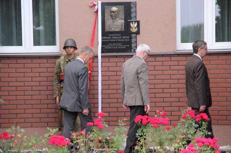 Odsłonięcie tablicy ku czci marsz. E. Śmigłego-Rydza