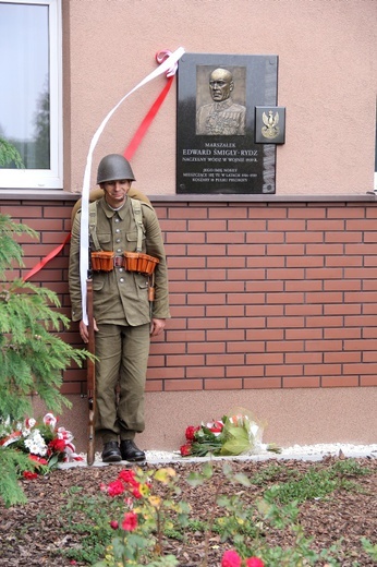 Odsłonięcie tablicy ku czci marsz. E. Śmigłego-Rydza