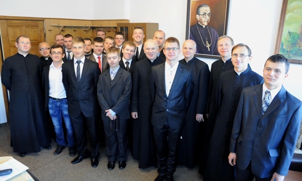 Na wrześniowy egzamin wstępny do radomskiego Wyższego Seminarium Duchownego stawiło się 14 kandydatów