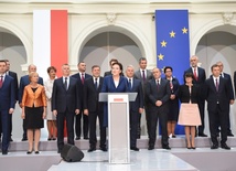 Kopacz zaprezentowała skład nowego rządu