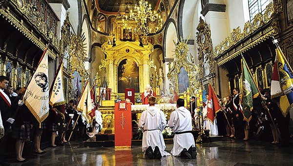 Sumie odpustowej za mieszkańców ziemi pułtuskiej przewodniczył bp Piotr Libera