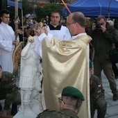 Powitanie figury św. Michała Archanioła 