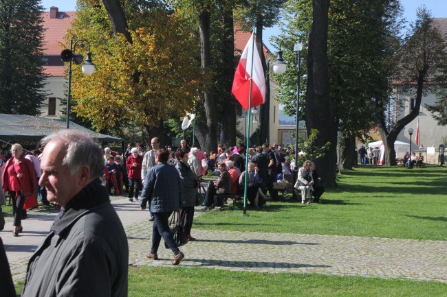 Pielgrzymka Żywego Różańca do Krzeszowa