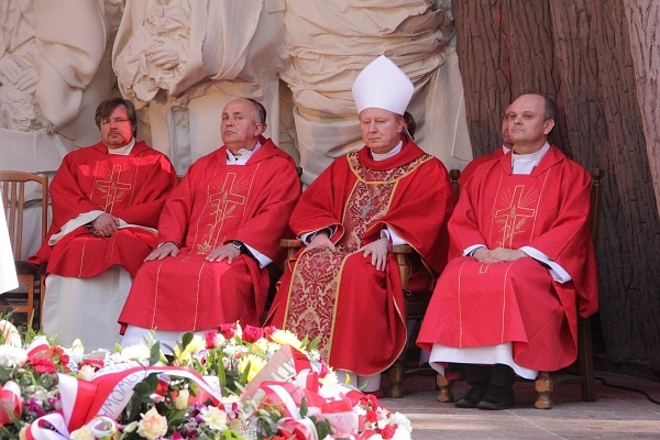 Pamięci ofiar zbrodni w Lasach Piaśnickich