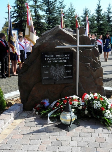 Obelisk Pamięci Poległych i Pomordowanych na Wschodzie