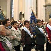 18 października przedstawiciele Żywego Różańca z całej archidiecezji pielgrzymowali do katedry Chrystusa Króla w Katowicach