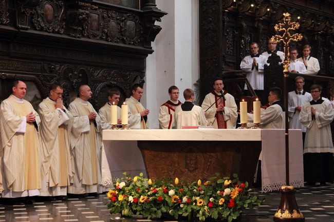 Msza św.  i obłóczyny w Gdańskim Seminarium Duchownym