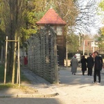 Zaduszki w byłym KL Auschwitz