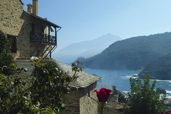 Widok na Athos spod klasztoru Pantokratora