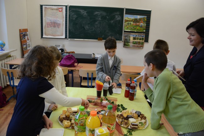 Poświęcenie gmachu szkół katolickich w Opolu