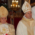 Po lewej abp Józef Kowalczyk wówczas Nuncjusz Apostolski w Polsce