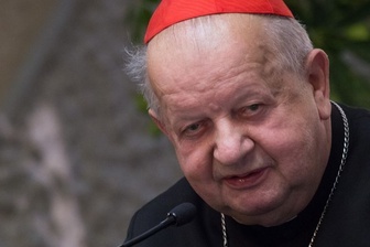 Kardynał Stanisław Dziwisz: Jan Paweł II żyje w sercach i umysłach ludzi