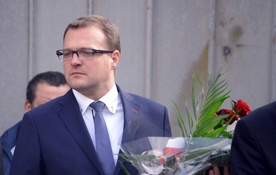 Radosław Witkowski jest radomininem. Do tej pory był posłem należącym do parlamentarnego klubu Platformy Obywatelskiej