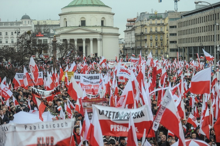 Marsz z różami