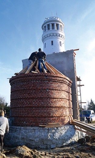  Miejsce modlitwy powstaje tuż obok zabytkowej wieży