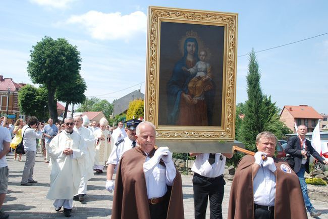 Koronacja MB Szkaplerznej w Stalowej Woli 