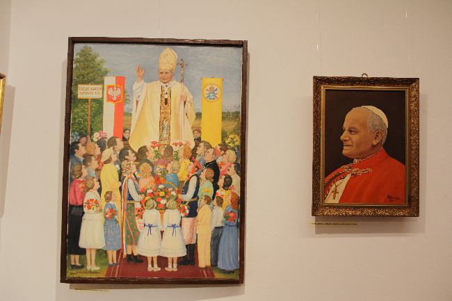 Jan Paweł II w twórczości artystów ludowych