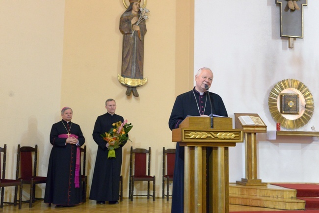 Ogłoszenie nominacji biskupiej ks. Piotra Turzyńskiego