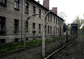 Miejsca-symbole w byłym niemieckim obozie Auschwitz