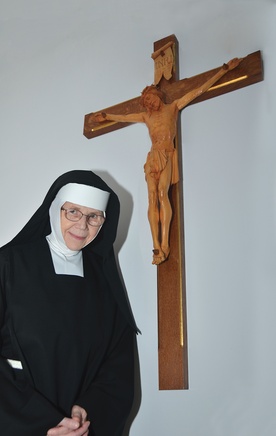 Siostry klaryski do Sandomierza powróciły po 800 latach.  Na zdjęciu s. Maria
