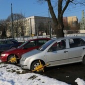 Blokują przy Błoniach