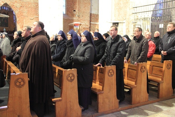 Nabożeństwo pokutne u oo. karmelitów