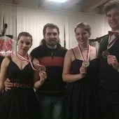 Od lewej: Mariusz Wójcik, Katarzyna Antosik, choreograf Marcin Klimczak, Klaudia Michalska i Dawid Durka 