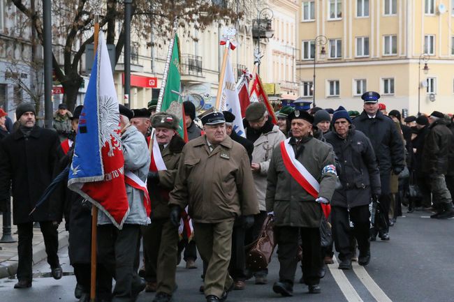 Zachowując pamięć