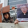 Katolicy bezskutecznie domagali się uwolnienia bp. Cosmasa Shi Enxianga