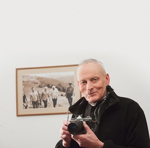 Ks. Józef Grygotowicz i jego zdjęcie, które obiegło świat