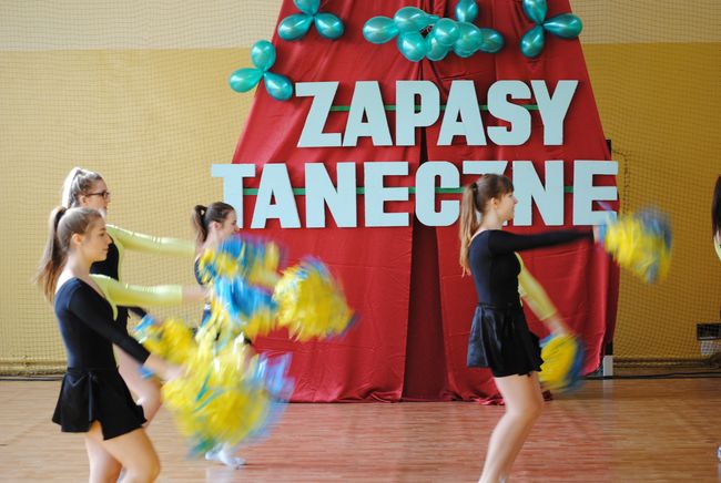 Taneczne zapasy