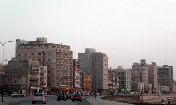 Dzielnice mieszkalne Bengazi pod ostrzałem rakietowym