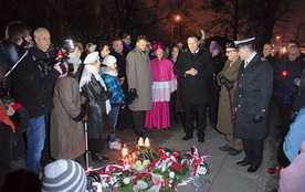 Na zdjęciu: Modlitwie towarzyszyło głębokie skupienie wiernych 