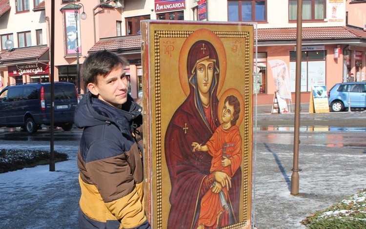 Krzyż ŚDM ikona Matki Bożej w Ustroniu