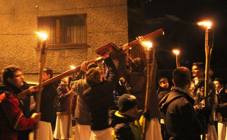 Krzyż ŚDM i ikona Matki Bożej w Żywcu