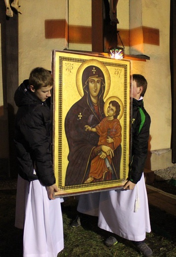 Krzyż ŚDM i ikona Matki Bożej w Żywcu