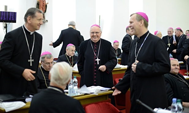 Drugi dzień obrad episkopatu